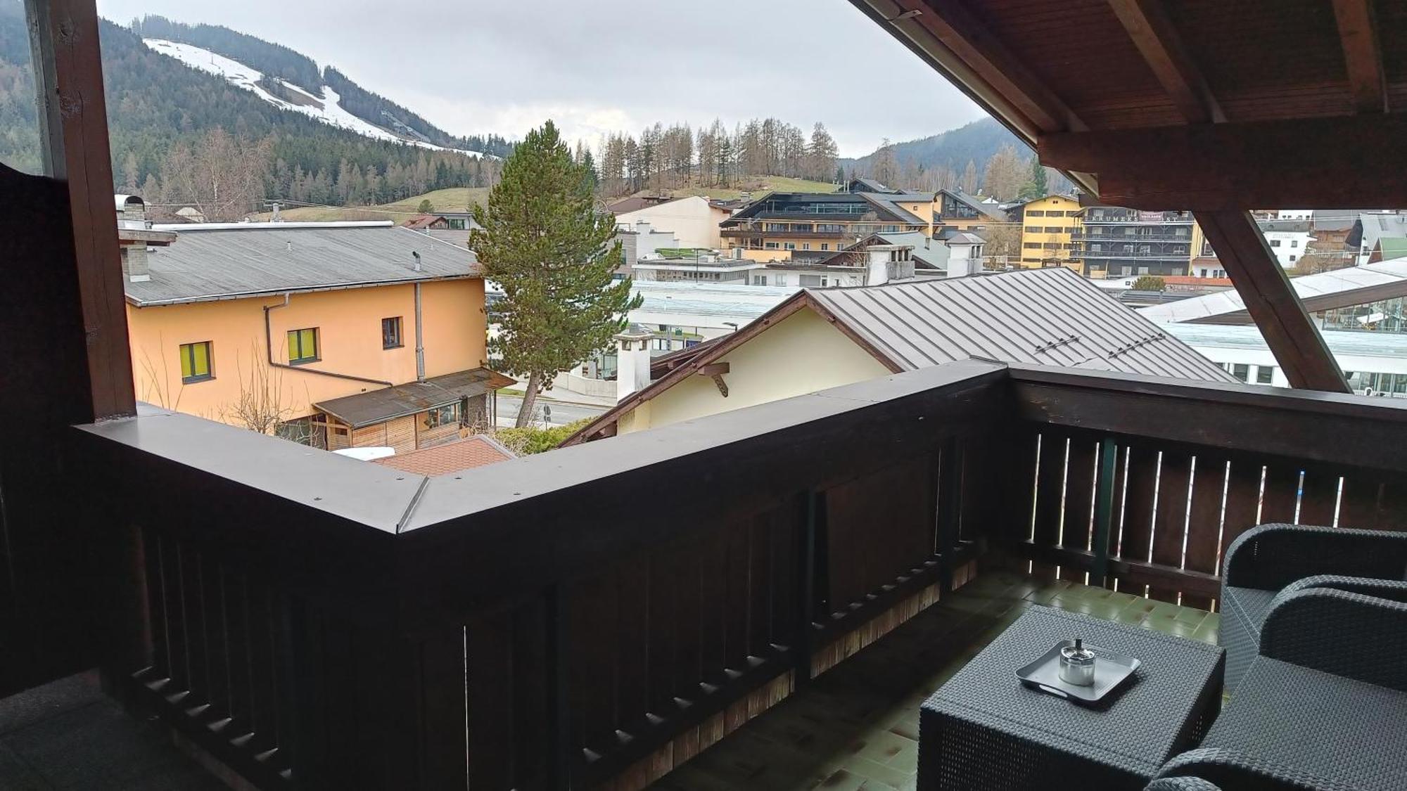 Appartements Landhaus Waidmannsheil เซเฟลด์ อิน ทิโรล ภายนอก รูปภาพ